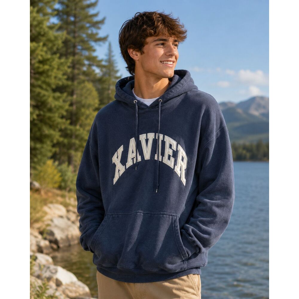 Vintage Steve & Barry’s Men's Size XL Xavier University Hoodie Navy Blue